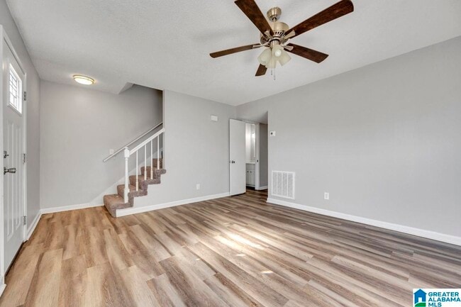 Foto del edificio - 5530 St James St