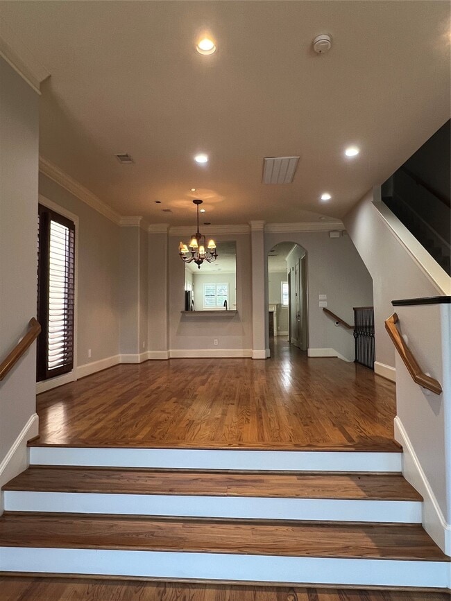 Foto del edificio - 2330 Camden Dr