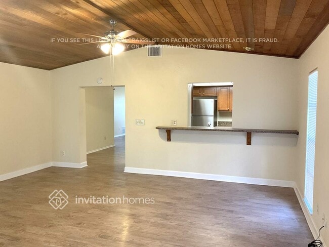 Building Photo - 6774 88th Ave N