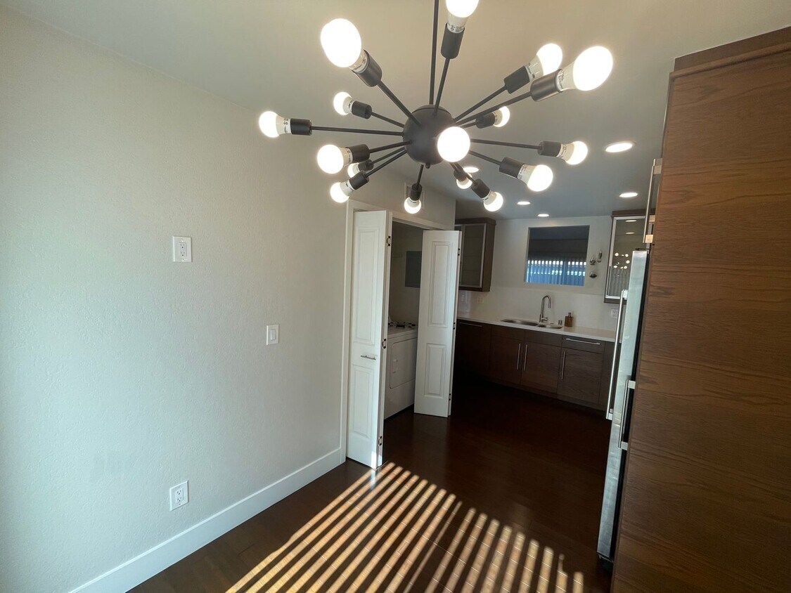 Primary Photo - Completely updated 2bedroom Townhome
