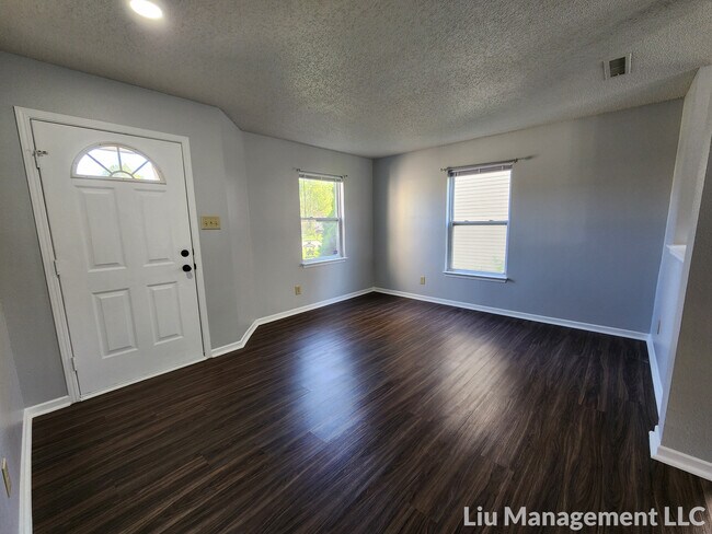 Foto del edificio - 10345 Carrington Way