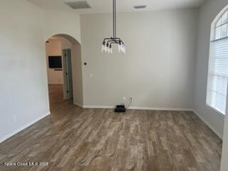 Foto del edificio - 3245 Helmsdale Ct