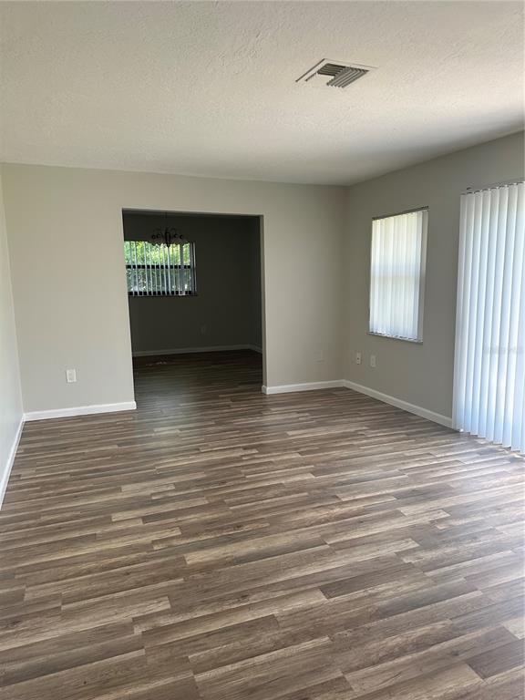 Building Photo - 1795 S Lilac Cir