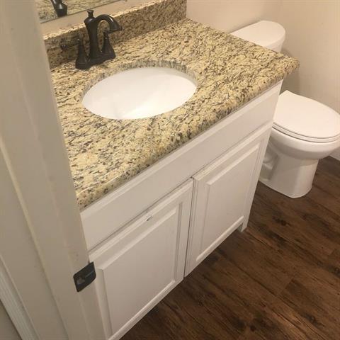 Foto del edificio - 921 W Day St