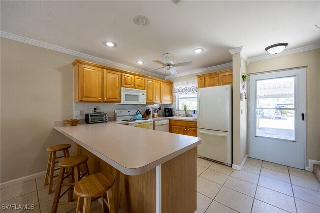 Foto del edificio - 6777 Winkler Rd