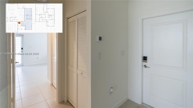 Foto del edificio - 2727 SE 23rd Terrace