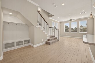 Building Photo - 3223 Cedar Dawn Ln