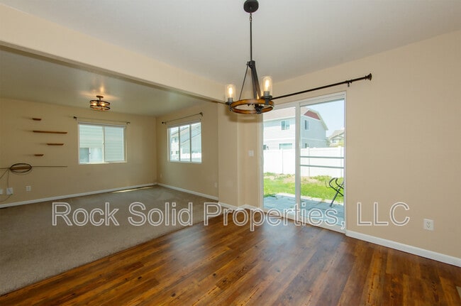Building Photo - 3766 Saddle Ridge Trail
