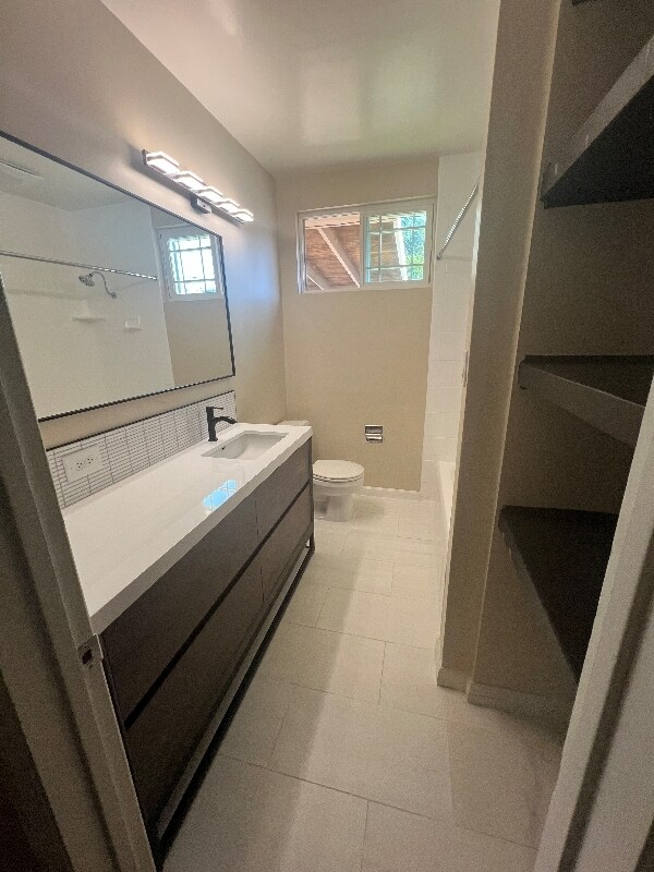 Foto del edificio - 344 E 63rd St