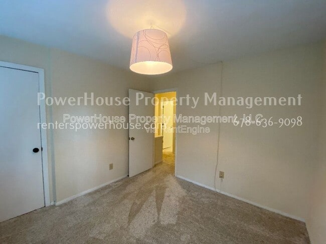 Building Photo - 4725 Carversham Way