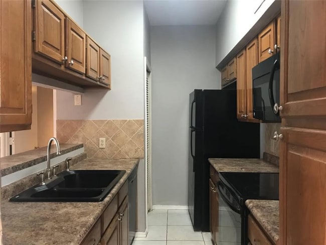 Photo - 7151 Gaston Pkwy Apartment