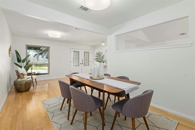 Building Photo - 2151 Barton Hills Dr