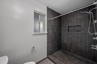 Building Photo - 3106 Salem Ct