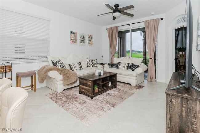 Foto del edificio - 5629 Double Eagle Cir
