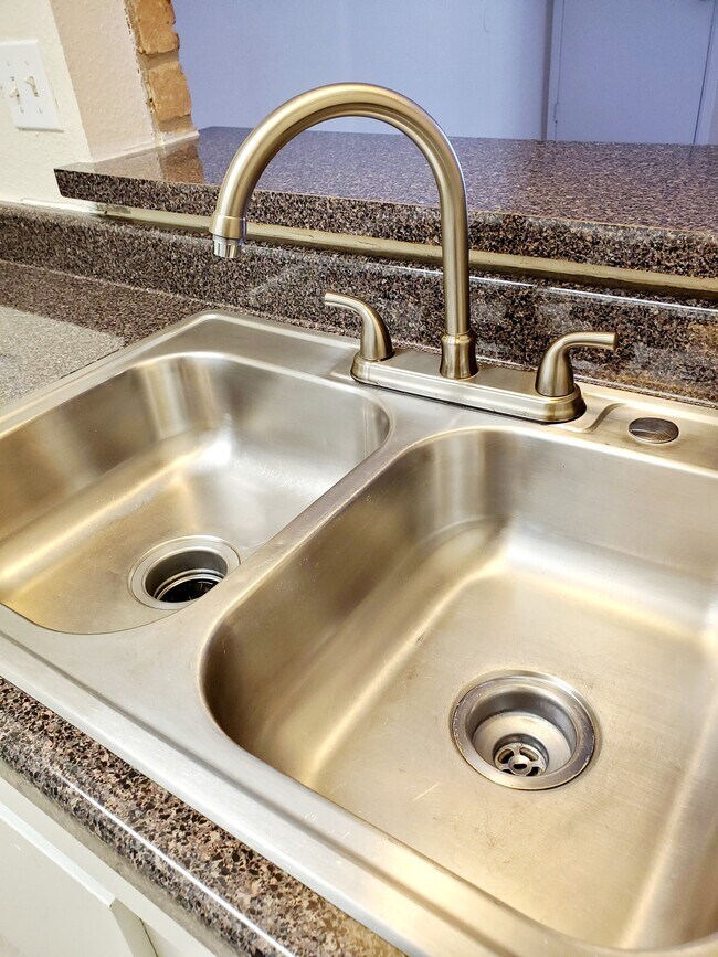 Turtle Creek Apartments in Houston, TX