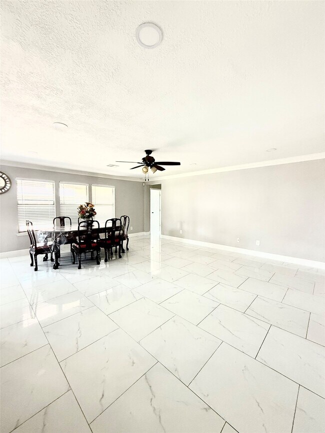 Foto del edificio - 18603 Morgans Forest Ln
