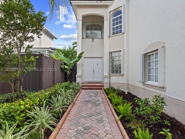 Building Photo - 11149 NW 72nd Terrace