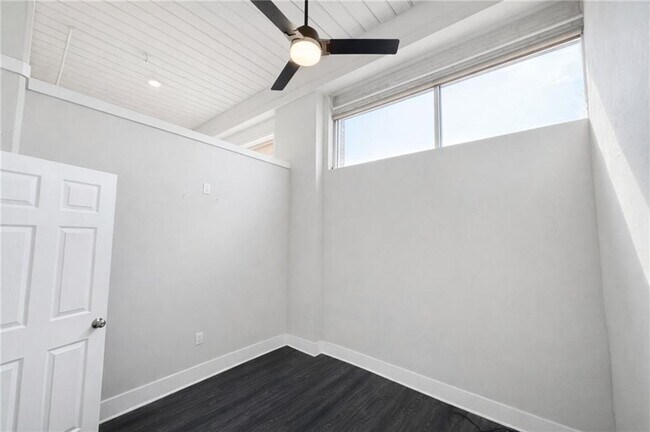 Foto del edificio - 161 Mangum St SW