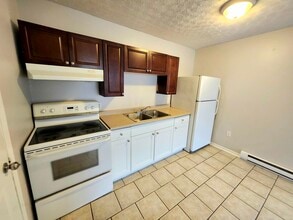 Building Photo - 2 Arena Ln