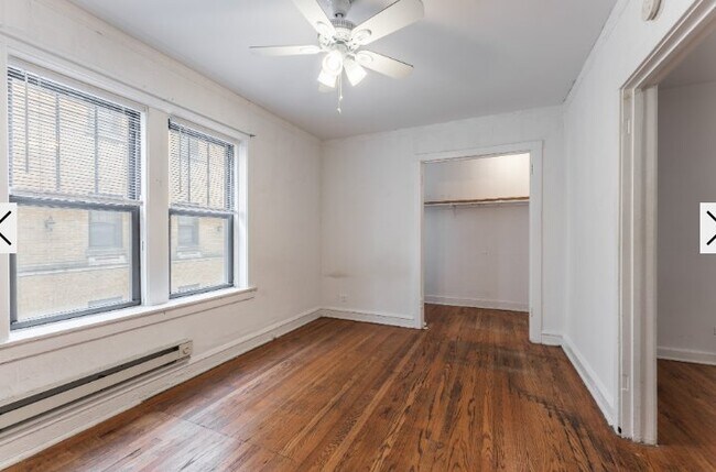 Foto del edificio - 2239 N Bissell St