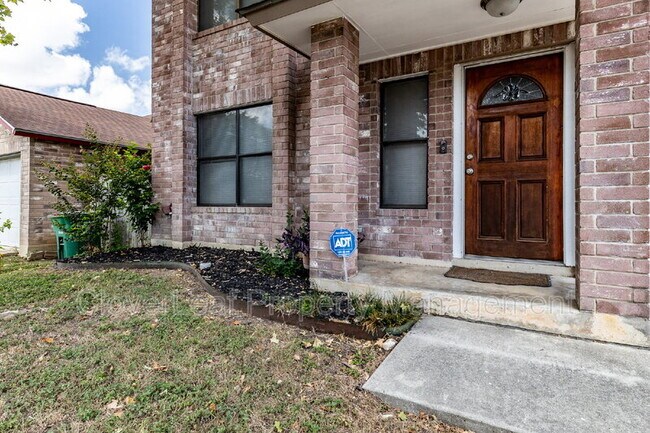 Building Photo - 13923 Grove Patch