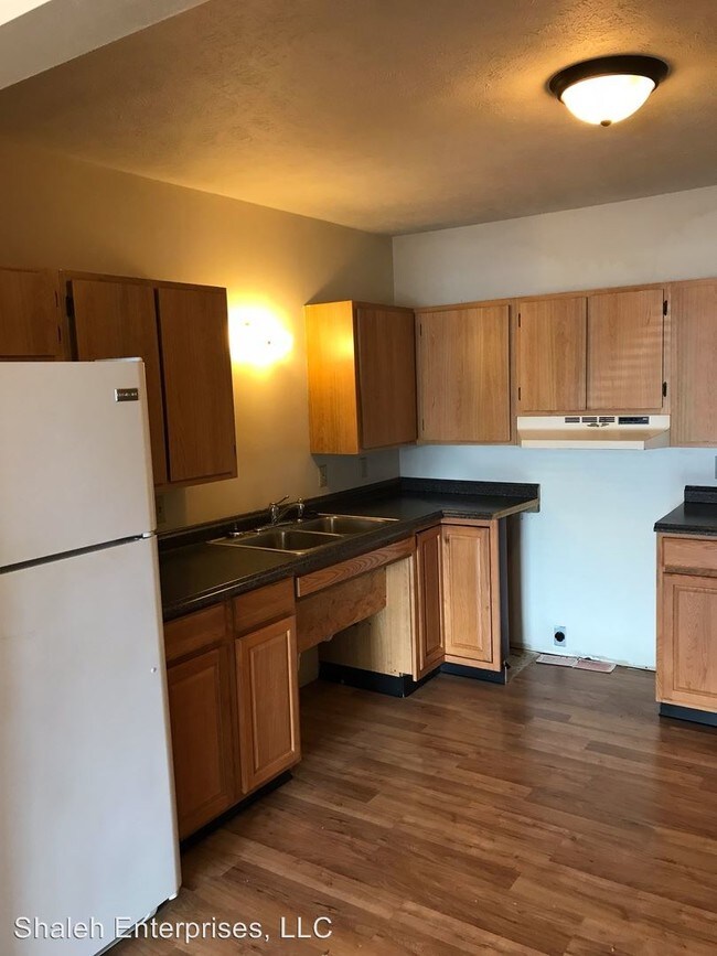 2062 Bradley Ct Springfield IL 62703 Room for Rent in Springfield 2062 Bradley Ct Springfield IL 62703 Room for Rent in Springfield