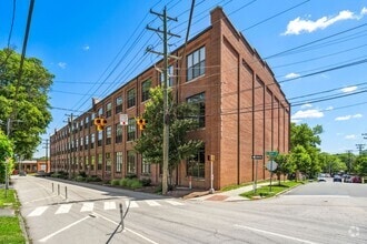 Building Photo - 500 N Duke St