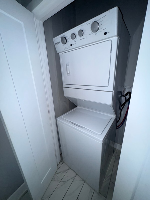 Foto del edificio - 1523 W Girard Ave