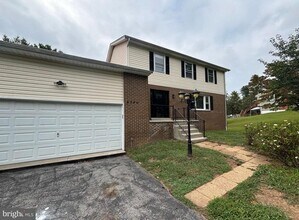 Building Photo - 4786 Mid County Ct
