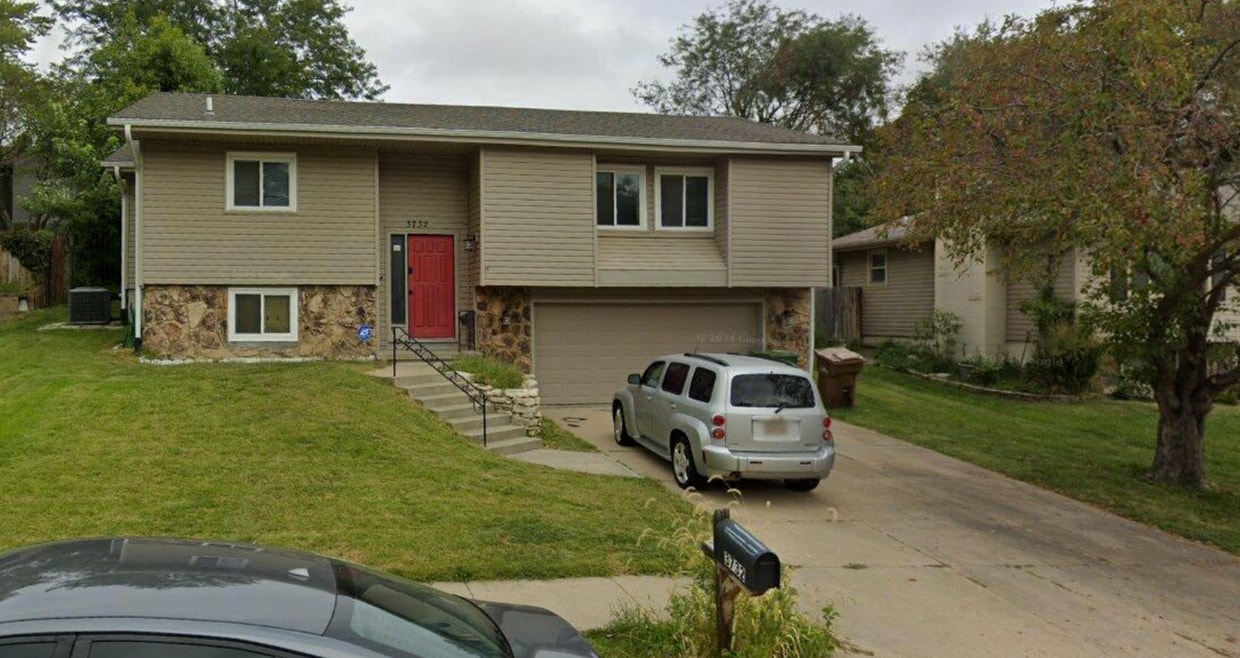 Primary Photo - 3732 Lawnwood Dr