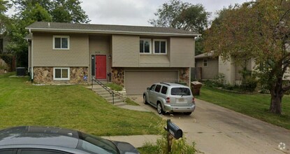 Building Photo - 3732 Lawnwood Dr