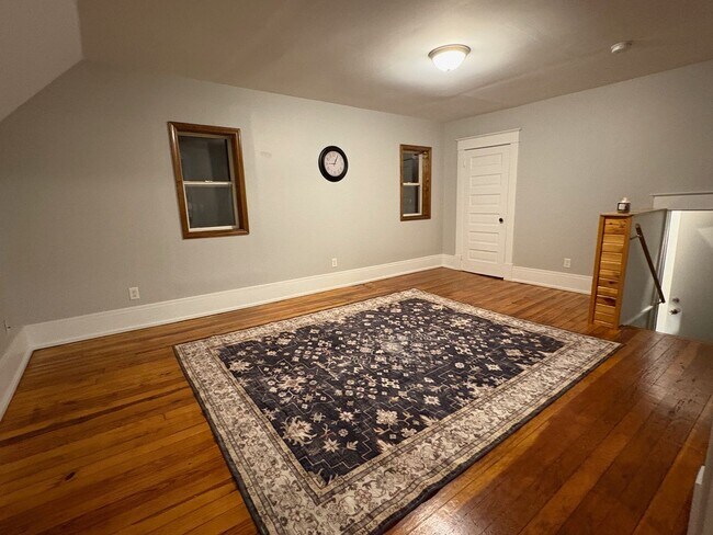 Foto del edificio - 722 Butterworth St SW