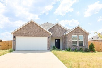 Building Photo - 453 W Gosling Isle