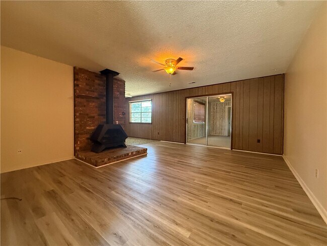 Foto del edificio - 2892 N Peg Ln