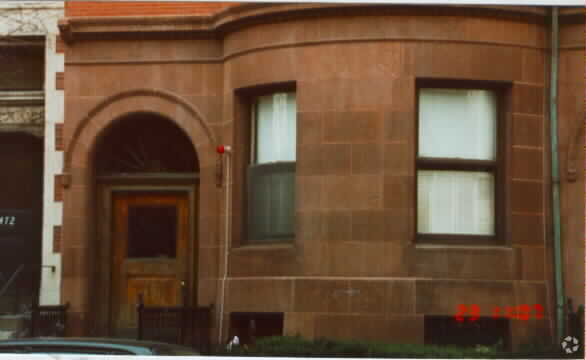 Building Photo - 470 Beacon St