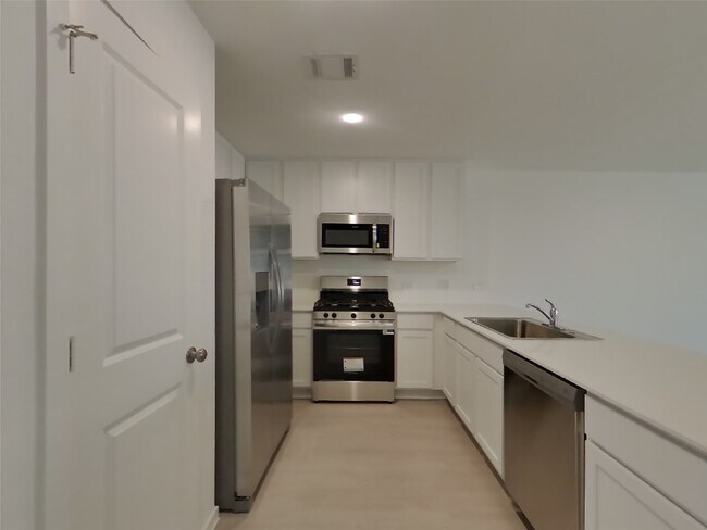 Building Photo - 3065 Dawn Sound Dr