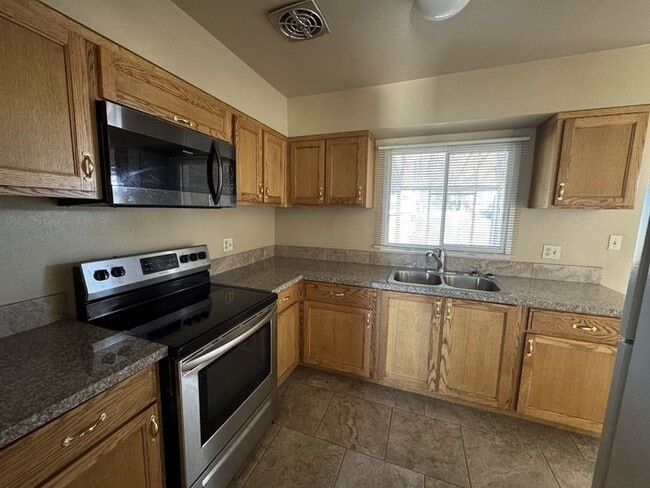 Foto del edificio - 7135 W Coolidge St