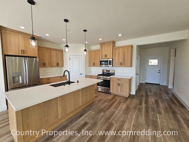 Building Photo - Stunning Brand New 4-Bedroom House in Rive...