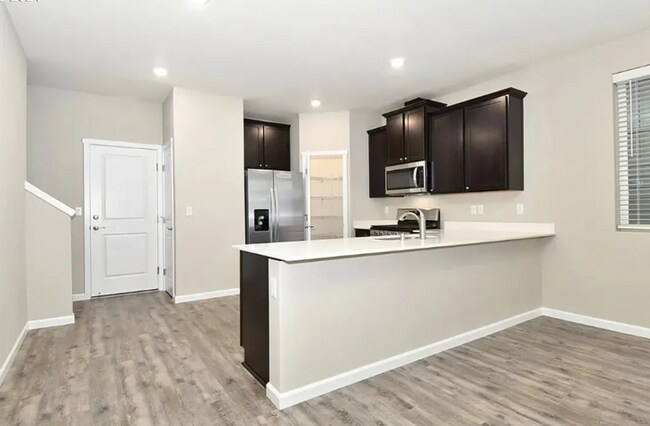 Foto del edificio - For rent