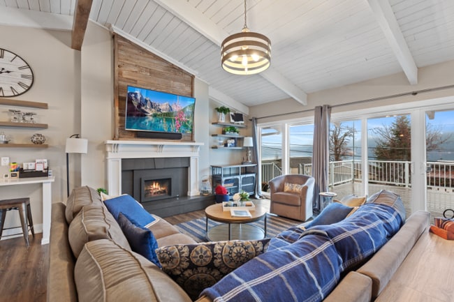 Building Photo - 23608 E 2nd Ave