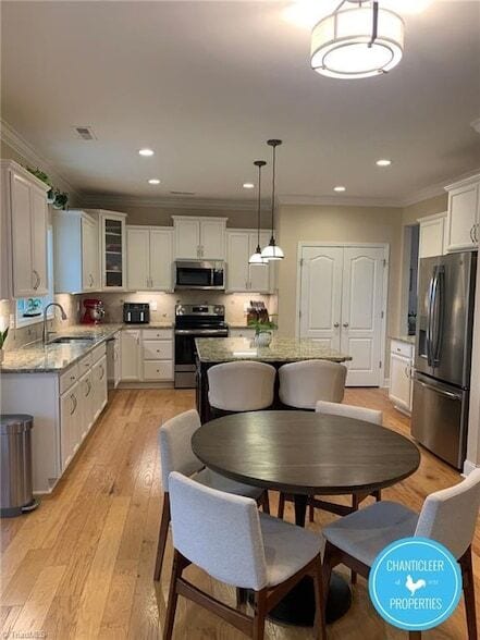 Building Photo - 2050 Cold Creek Ct