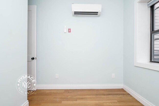 Foto del edificio - 18-24-24 Palmetto St