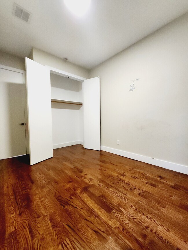 409 Ocean Ave 304 - 409 Ocean Ave