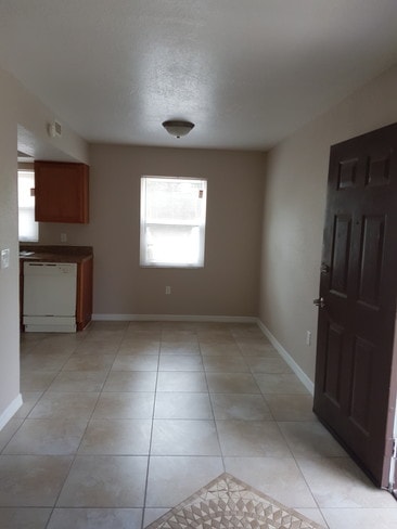 Building Photo - 160 Beaty Ct