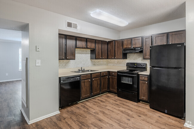 Interior Photo - Pointe South Townhomes