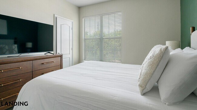 Foto del edificio - 9125 Hwy 6 N