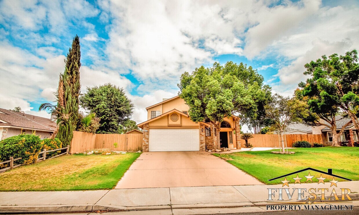 14004 San Lazaro Ave, Bakersfield, CA 93314 House Rental in