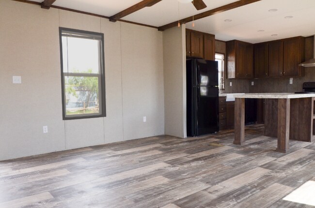 Building Photo - 5641 Red Hawk Cir