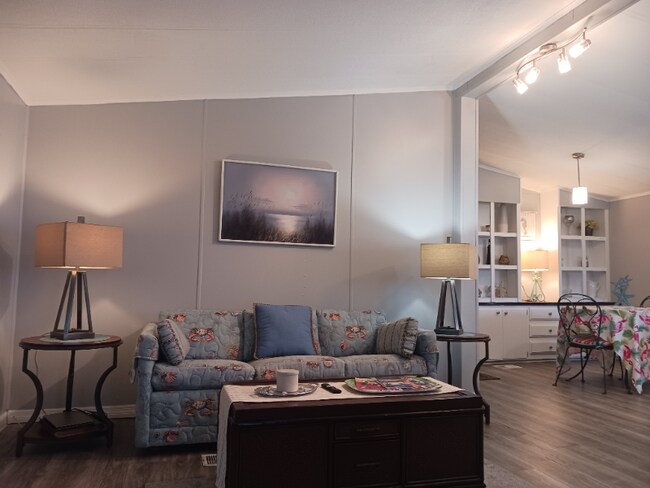 Foto del edificio - 3432 State Rd 580