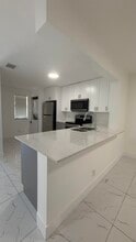 Building Photo - 4805 Arjaro Dr